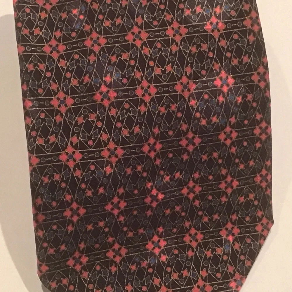 Brioni 100%‎ Silk Neck Tie Hand Made In Italy Red Blue Geometric Print 62